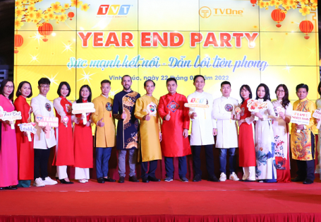 NGẬP TRÀN HẠNH PHÚC VỚI CHƯƠNG TRÌNH TẤT NIÊN 2021
