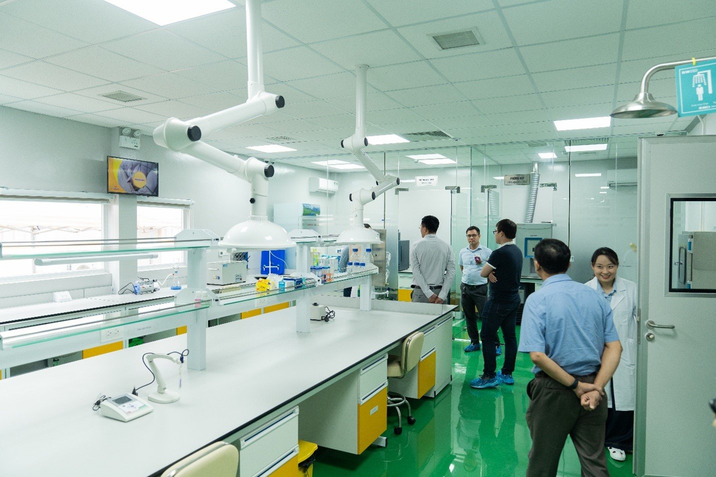 Phòng thí nghiệm đạt chuẩn GMP+ tại nhà máy TVOne